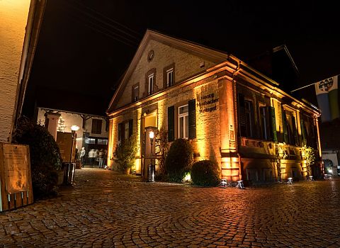 Illuminiertes Weingut